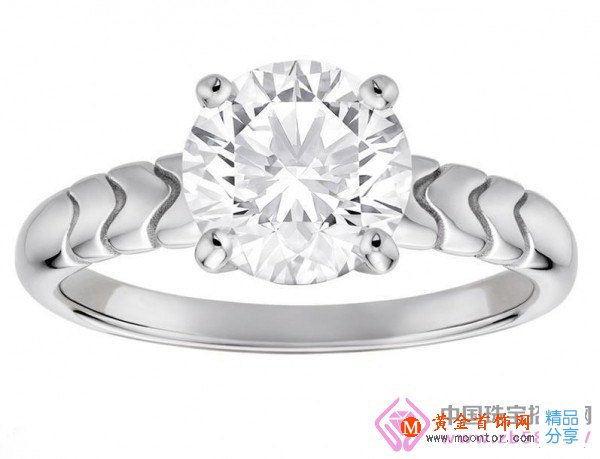 
	鉆石小鳥打造獨有愛情見證 鉆石光芒鑄就幸福熱戀
