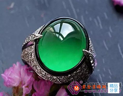 
	玉石造假辨識有方
