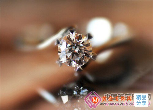 
	靈魂系帶 關于結婚鉆戒背后的4個美好寓意
