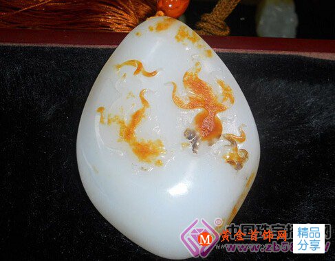 
	和田玉與玻璃料器該怎么鑒別
