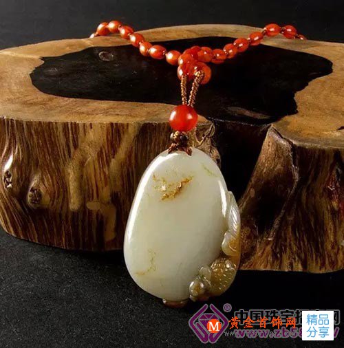 
	玩玉那么多年還是不知道價格？教你給和田玉估價！
