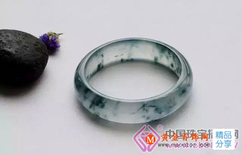 
	教你識別翡翠A貨！揭開天價玉石面紗
