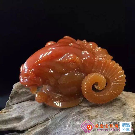 
	翡翠圈里的“潛規則”
