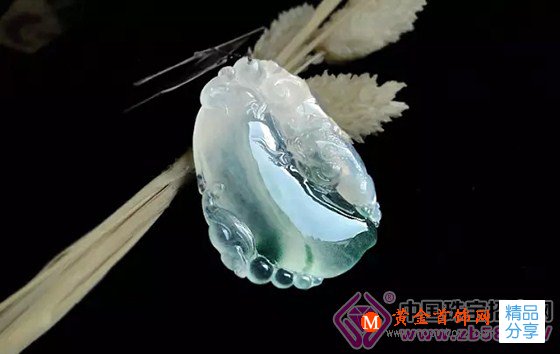 
	看翡翠顏色繽紛演繹四季之美

