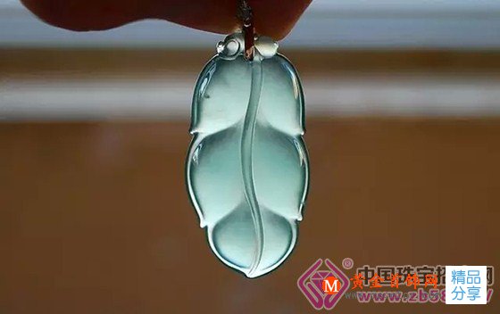 
	戴翡翠玉石的規矩
