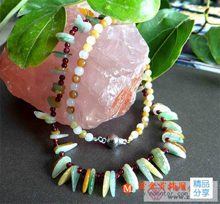 
	石榴石和翡翠有什么區別
