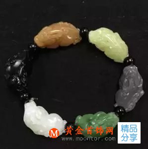 
	不同造型款式的和田玉手鏈都有哪些美好的寓意？

