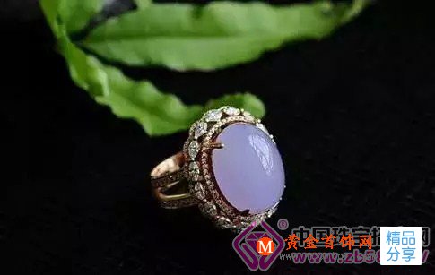 
	翡翠各色“小鮮肉”，今晚你想翻誰的牌子？
