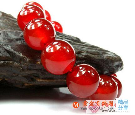 
	南紅瑪瑙與普通紅瑪瑙的區別
