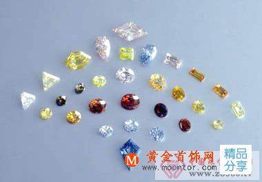 
	鉆石，因色彩更美麗
