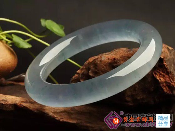 
	買翡翠都想要老坑的，老坑真的有那么好嗎？
