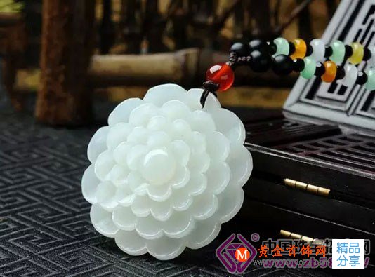
	無瑕不玉，有紋則真
