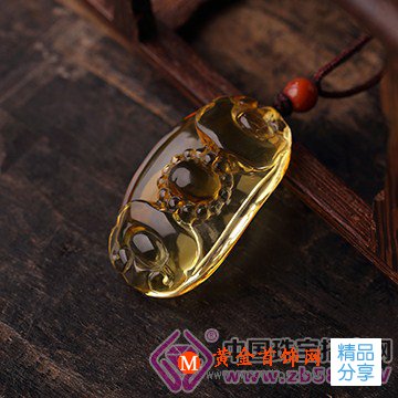 
	古玩珠寶中為什么琥珀價格最任性？

