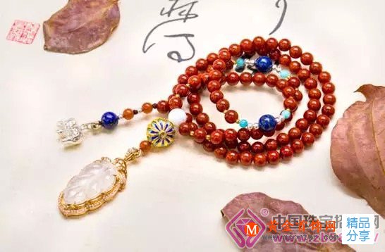 
	赤如血潤如玉，一粒小珠竟養命？
