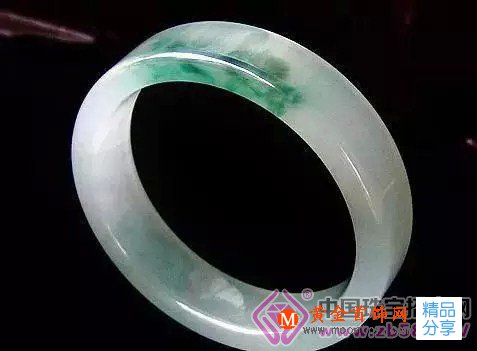 
	六大天然玉石手鐲種類介紹
