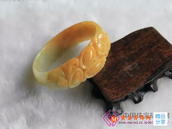 
	六大天然玉石手鐲種類介紹
