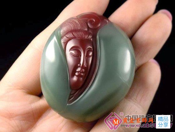
	據說它是玉石界的黑馬，你知道黑在何處嗎？
