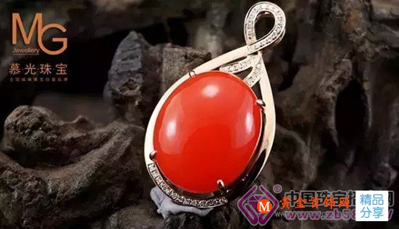 
	國家一級文物——南紅瑪瑙的正確打開方式
