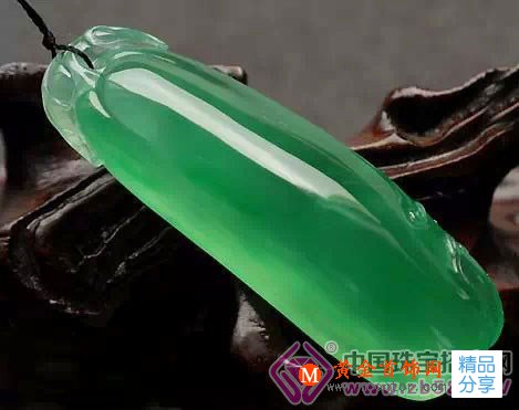 
	翡翠玉石戴活才有靈性，你會戴么？
