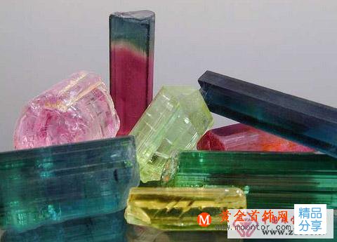 
	什么顏色的碧璽好
