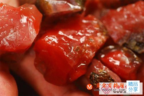 
	什么樣的南紅瑪瑙品質好

