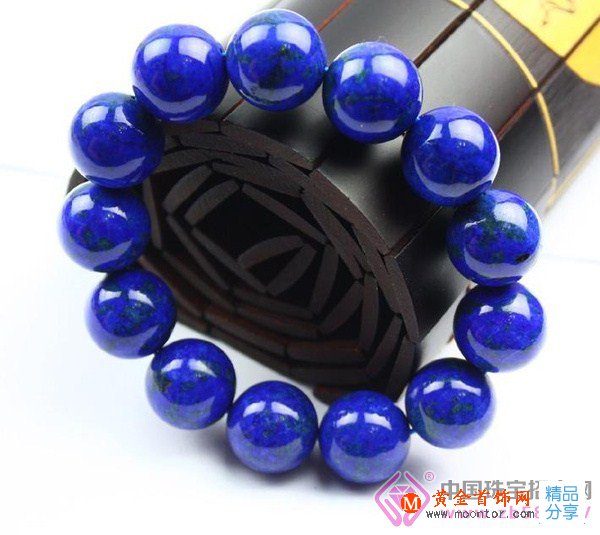 
	青金石手串怎么挑選？
