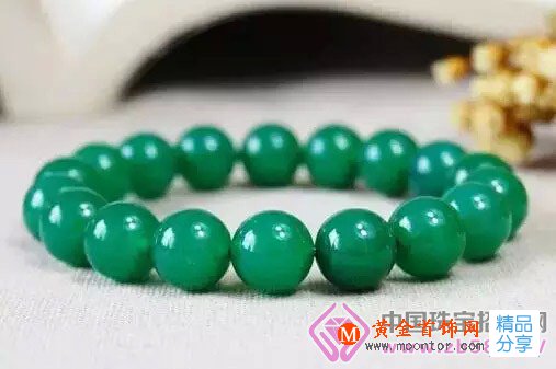 
	買翡翠，騙子最怕讓你知道什么？
