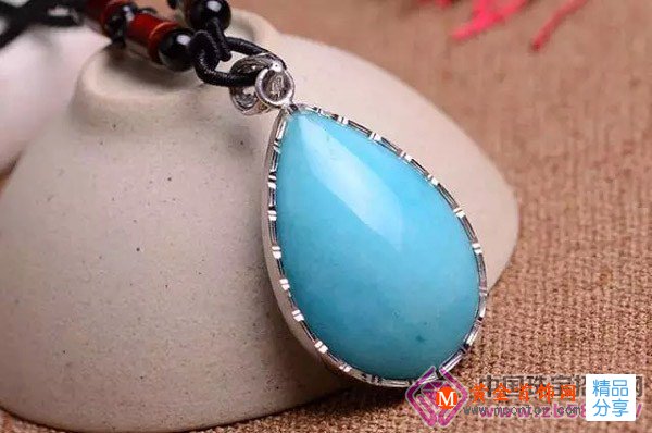 
	買翡翠，騙子最怕讓你知道什么？
