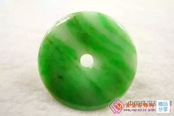 
	金絲翡翠有四種，綠色成絲真美！
