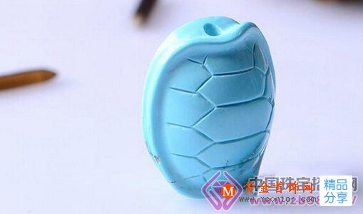 
	瓷松石是綠松石品種之最！如何鑒別真假類？
