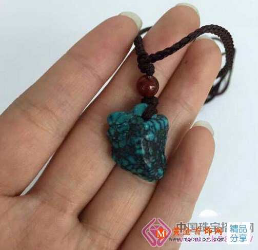 
	了解綠松石沁膠以及鑒別
