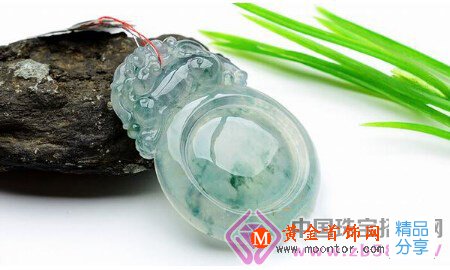 
	購買翡翠一定要記住這4點禁忌！
