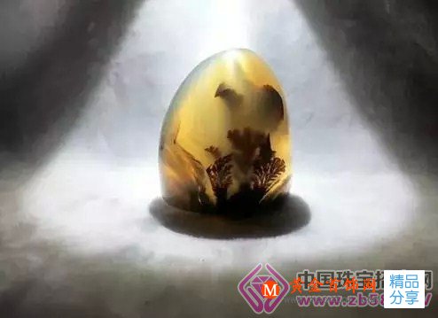 
	翡翠VS玉髓：只需幾招，輕松鑒別
