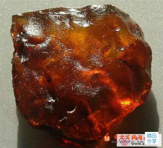 
	怎么挑選琥珀原石
