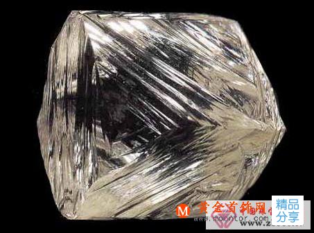 
	鉆石和金剛石有什么區別
