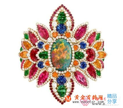 
	十月生辰珠寶歐泊石
