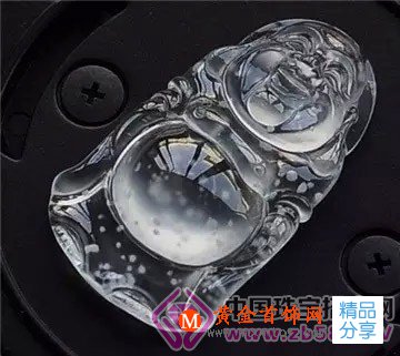 
	翡翠“木那”到底是什么？是混沌初開的美！
