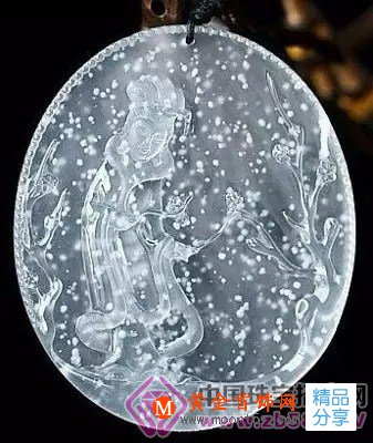 
	翡翠“木那”到底是什么？是混沌初開的美！
