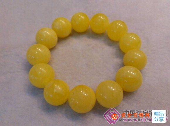 
	蜜蠟手串的佛教含義是什么？
