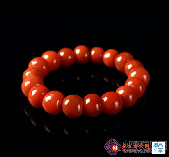 
	如何選擇最適合自己的南紅飾品
