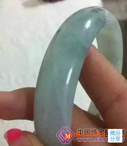 
	玉石不能接受的瑕疵有哪些？
