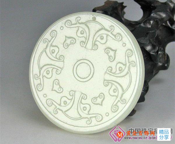 
	代表和平的一些玉雕題材
