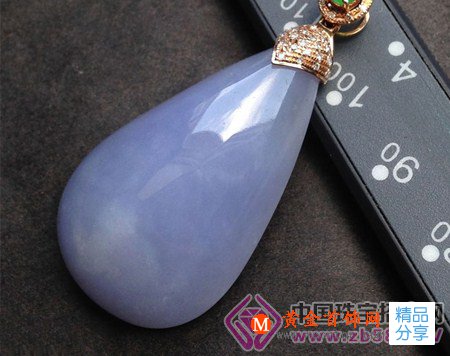 
	紫羅蘭翡翠有最溫柔的紫色 魅惑人心
