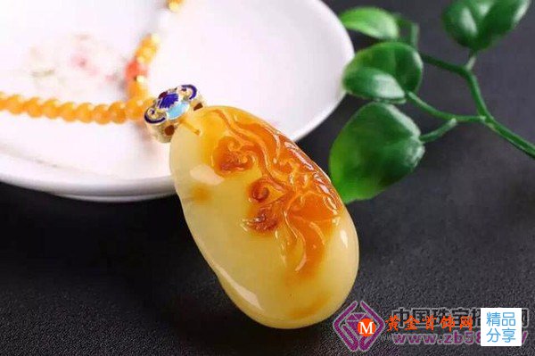 
	蜜蠟：一種通靈寶石
