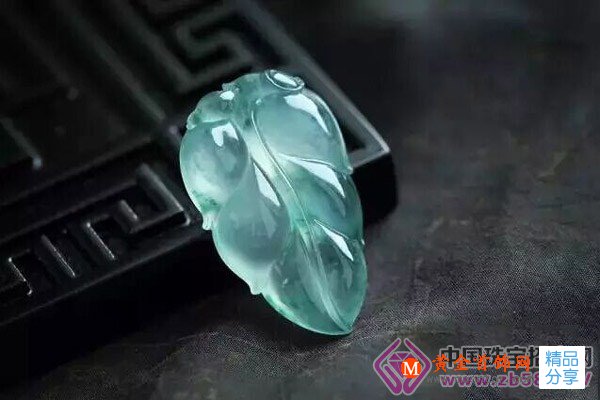 
	翡翠-你知道么？最適合戴翡翠的季節居然是秋季！
