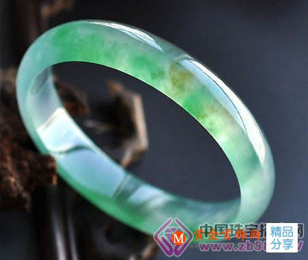 
	翡翠常識之金絲種翡翠
