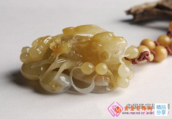 
	翡翠真真假假 到底該如何鑒別？
