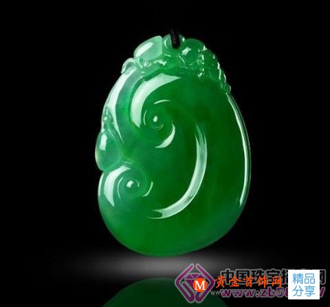 
	獨山玉與翡翠如何辨別
