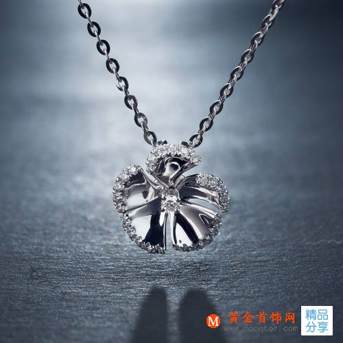 
	au750鉆石吊墜是什么 鉆石吊墜材質和價格
