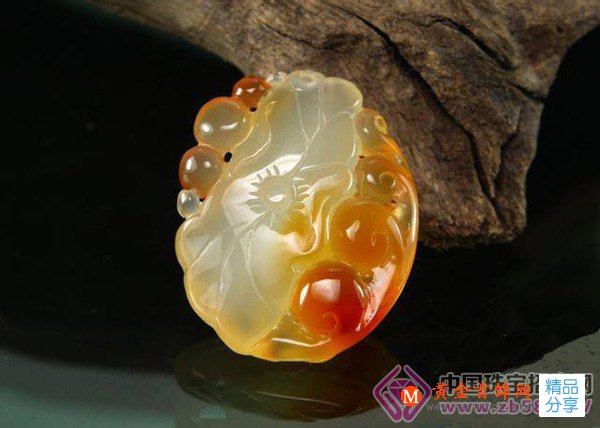 
	探秘：近年暴漲的玉髓到底和玉有什么分別
